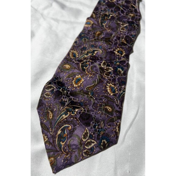 Christian Dior Monsieur All Silk Necktie Purple Filigree Pattern - Picture 2 of 10